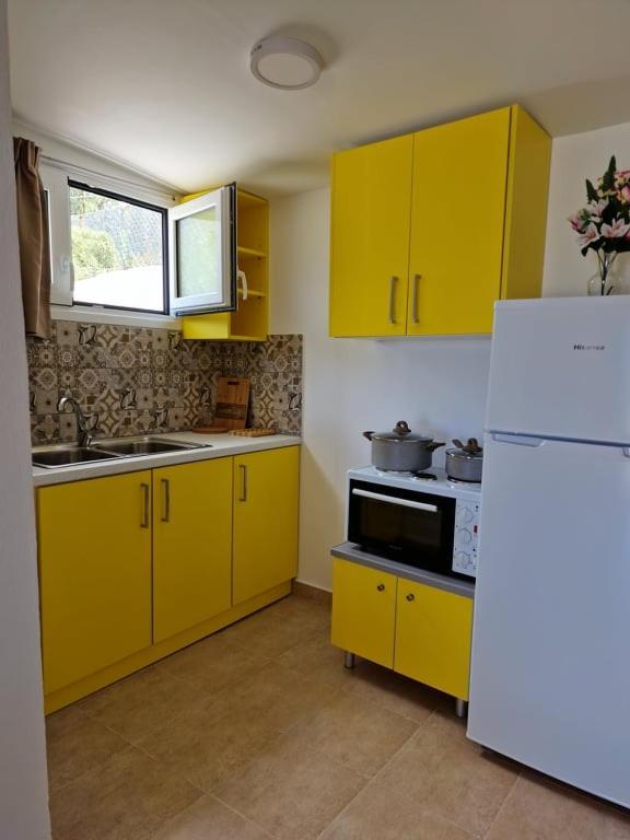 Solymar Prive Apartment Archangelos  Exterior foto